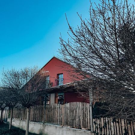 Penzion Na Vosverku Čelákovice Exteriör bild